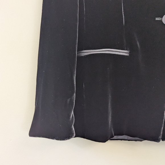 Giorgio Armani‎ Black Velvet Tuxedo Jacket - Picture 7 of 16